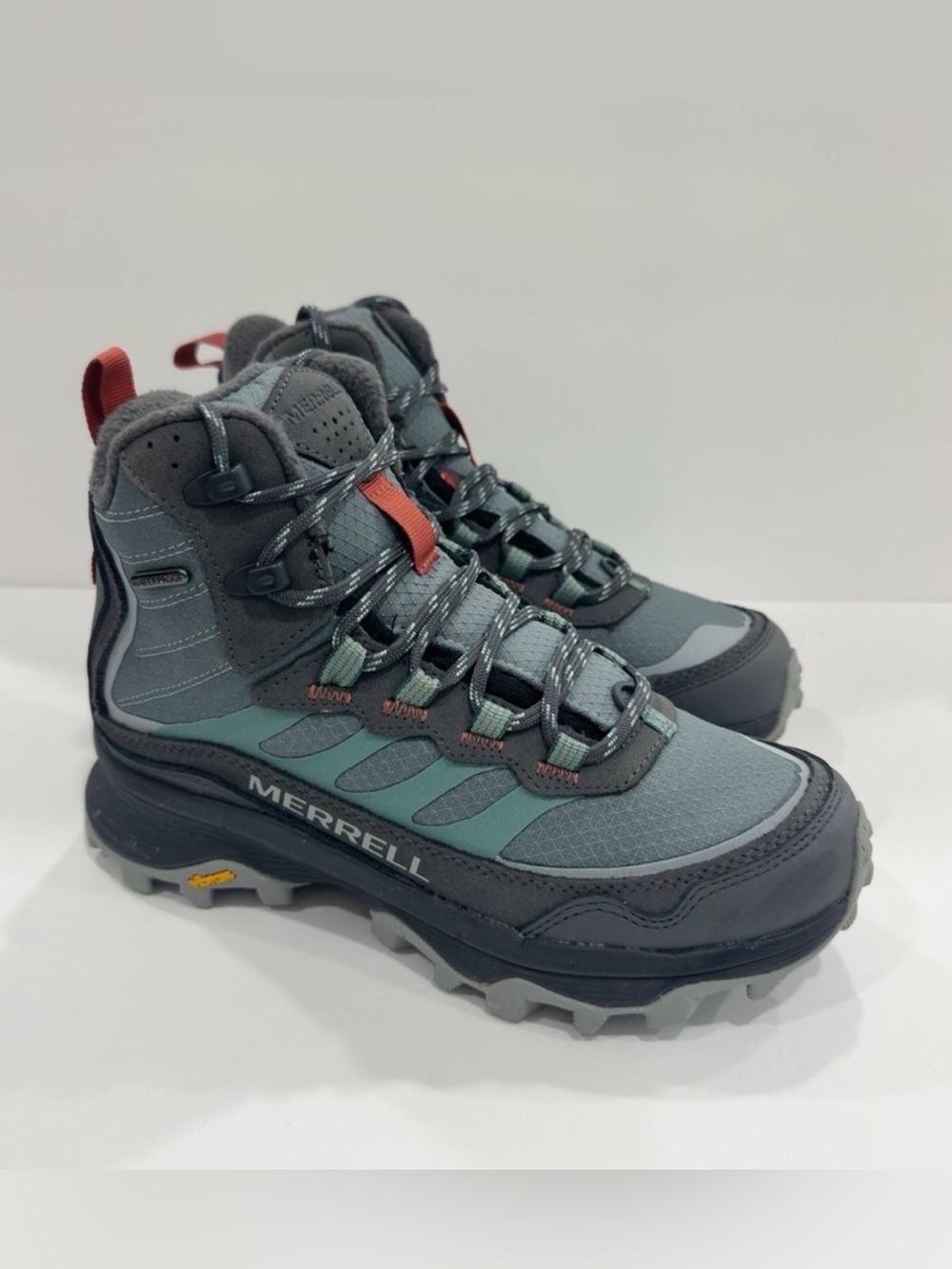 Merrell Women's Speed Thermo Spike Mid Waterproof Boots